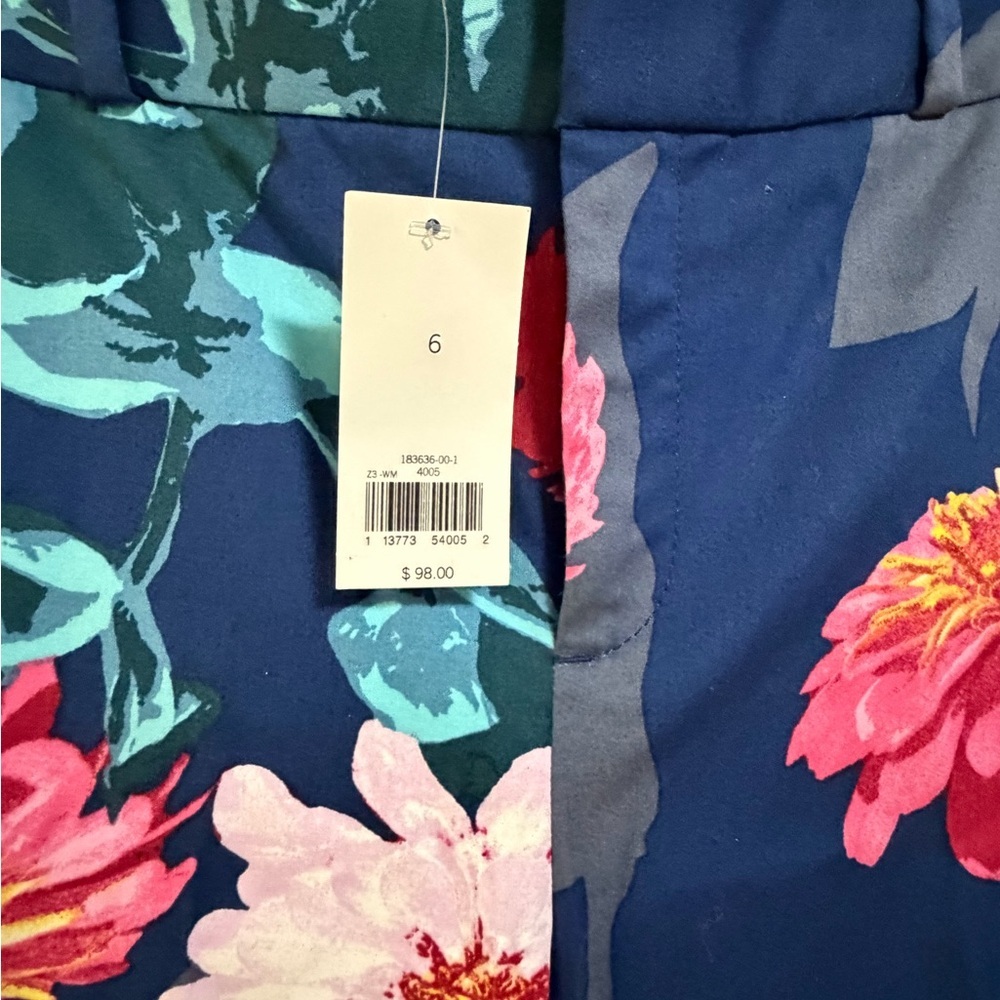Banana Republic Avery  Pants - Navy and Pink Floral - Picture 14 of 16